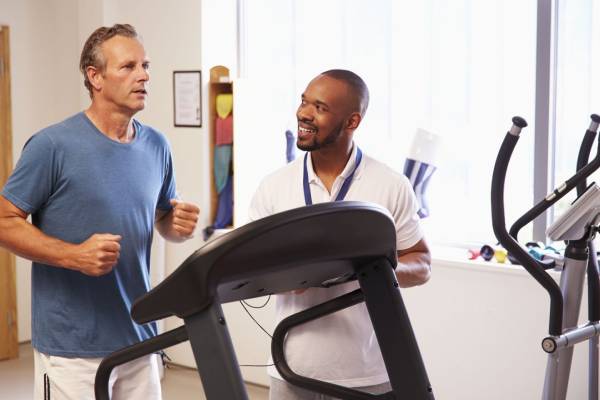  فرایند تست ورزش قلب چگونه انجام می‌شود؟ 